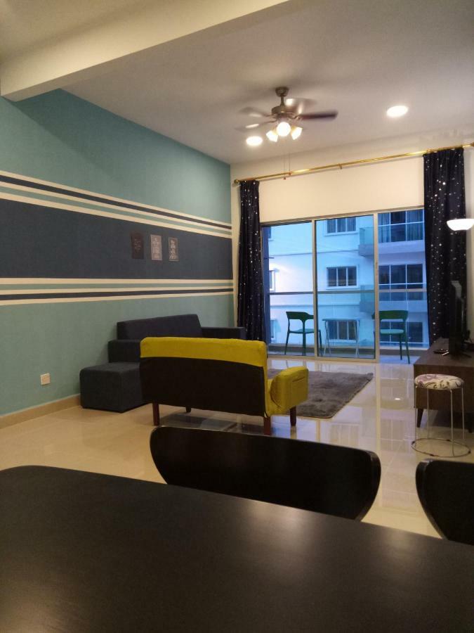 Icolor Home & Stay Ch4 Танах-Рата Экстерьер фото